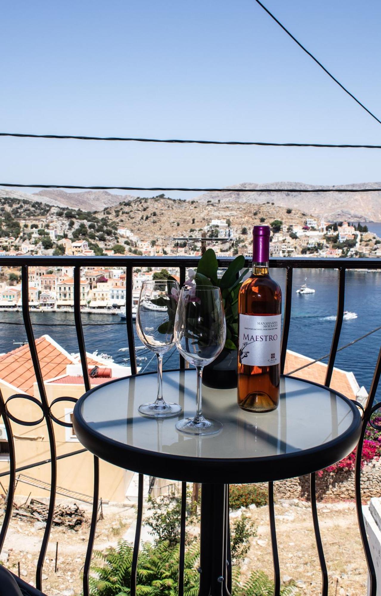 Ferienwohnung Duchess Harbour View Symi Exterior foto
